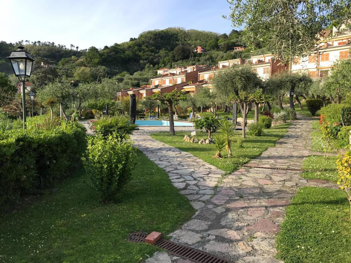 Апартаменти La Casa Fra Gli Ulivi Леричі Екстер'єр фото